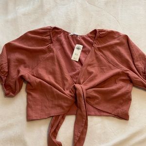 Abercrombie Cropped Tie-Front Linen Blend Top